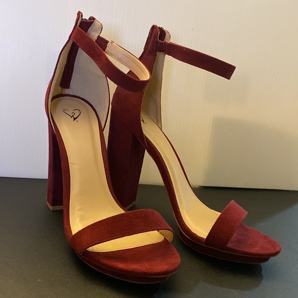 Women's High Chunky Heel Buckle Ankle Strap Sandals - Picture 3 of 9